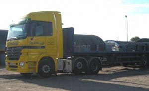 Low loader haulage truck